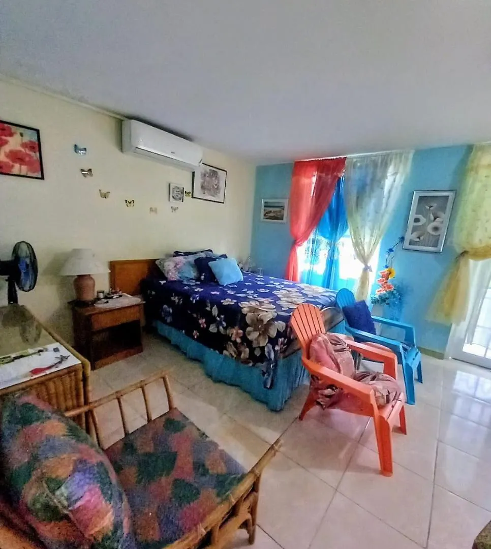 Guest house Seacastle Deluxe Studio Montego Bay Jamaica
